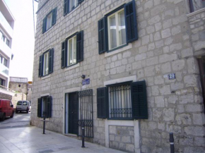 Anthea Rooms
